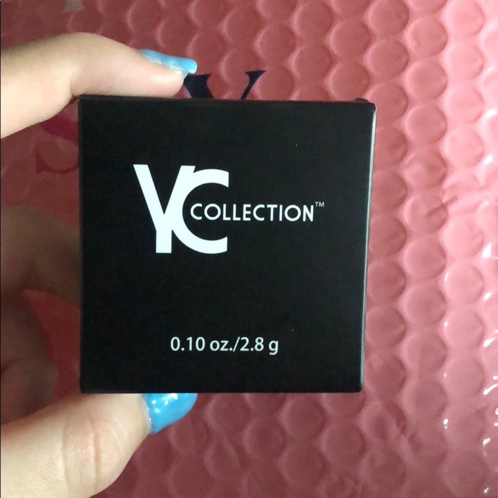 BRONZER— new never used— in box